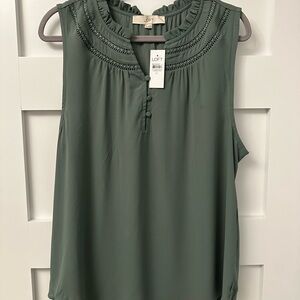 LOFT Women's Olive Sleeveless Blouse